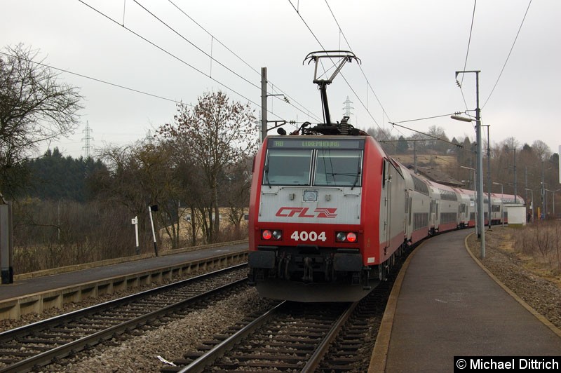 Bild: 4004 als Regionalbahn nach Luxembourg in Belvaux-Soleuvre.