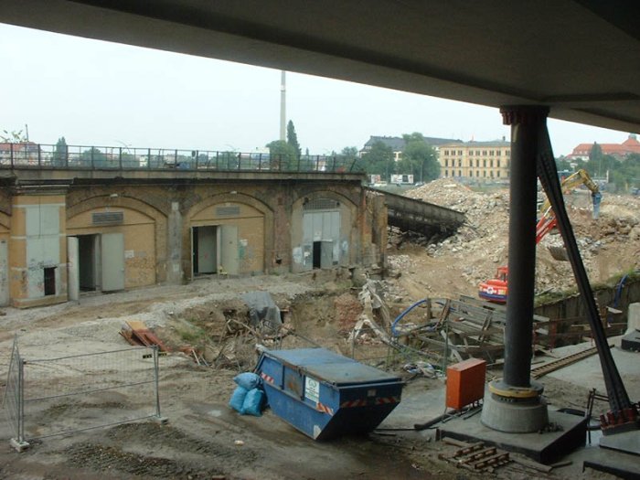 Bild: Das ist alles was noch von der alten Stadtbahn am Lehrter Bahnhof steht.