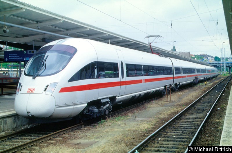 Bild: Auf Grund einer Umleitung kam der ICE-T 411 031 als ICE 1614 in Berlin-Lichtenberg vorbei.