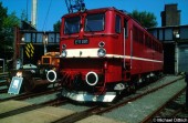 E11 001