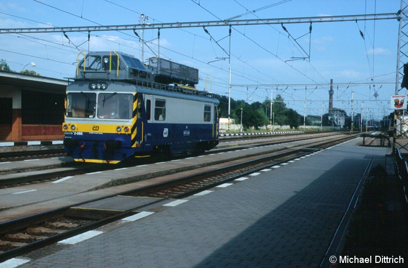 Bild: Diesen Triebwagen trafen dann am Nachmittag des 08.07.2004 in Prelouc an.