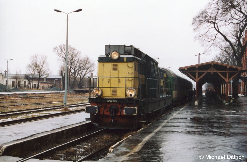 Bild: Noch einmal die SP 32-025 in Kamienna Góra.
