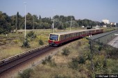 481 042