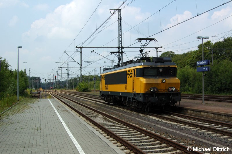 Bild: 1848 in Bad Bentheim auf dem Weg zu ihrem InterCity nach Schiphol.