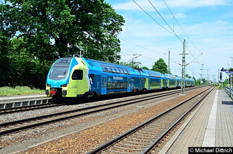 Bild: ET 603 auf dem Weg nach Leipzig in Gräfenhainichen.