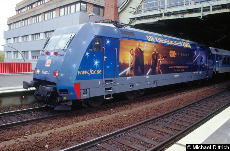 Bild: 101 083 ist gerade in Berlin Ostbahnhof angekommen.