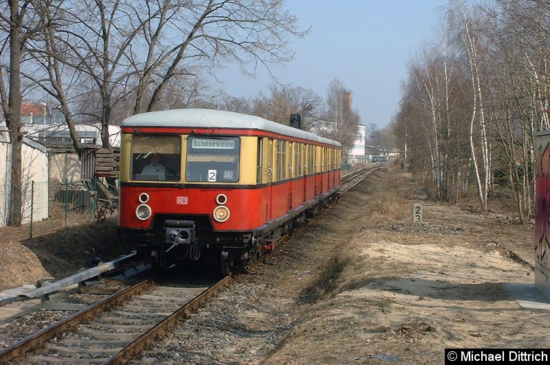 Bild: 477 608 auf dem Weg nach Schöneweide.