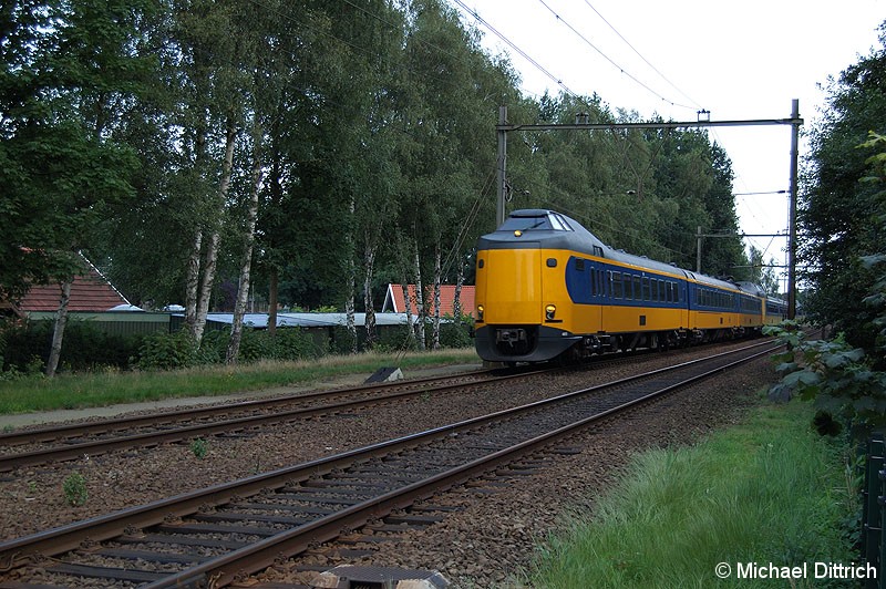 Bild: Koploper 4013 kurz vor dem Bahnhof Borne.