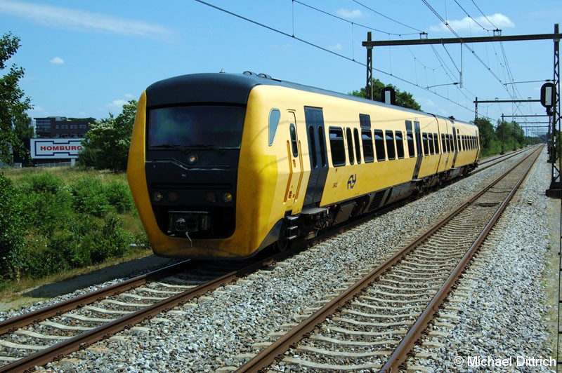 Bild: 3402 als Stoptrein in Enschede Drienerlo.