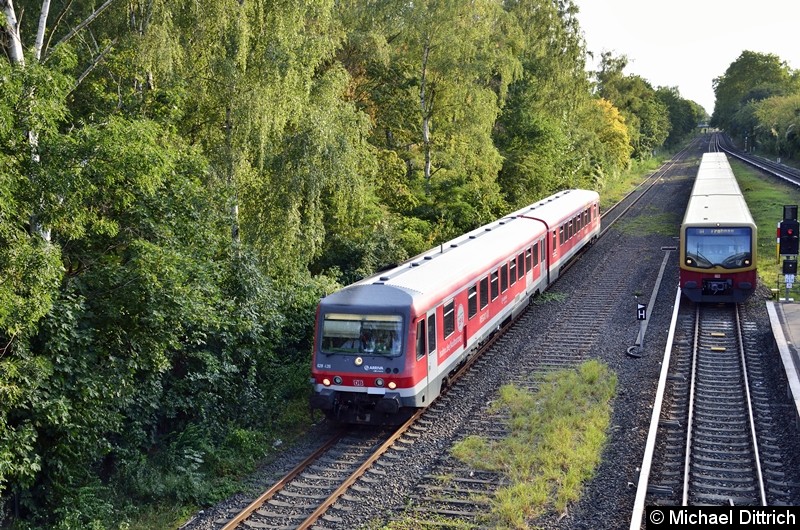 Bild: Sonderfahrt des VIV e.V. zum Thema i2030. Hier auf dem Weg nach Lichterfelde West in Höhe des S-Bahnhaltepunkts Sundgauer Straße.