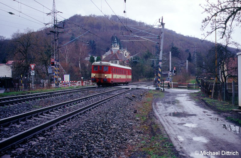 Bild: 830 157 nährt sich dem Bahnhof Velke Brezno.