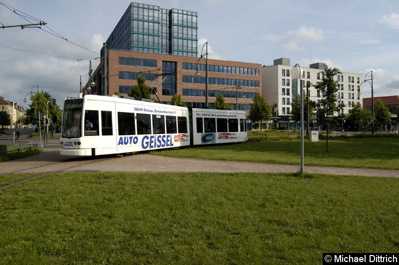 Bild: 306 erreicht gerade den Hauptbahnhof.