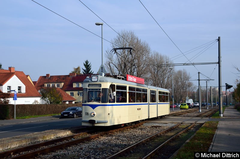 Bild: G4 178 als Stadtrundfahrt auf der Betriebsstrecke in der Marie-Elise-Kayser-Str.