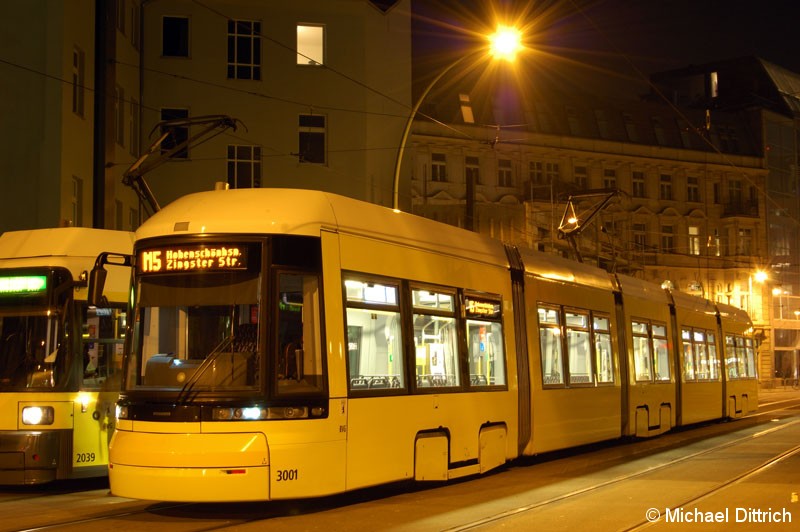 Bild: 3001 als Linie M5 in der Großen Präsidentenstraße.