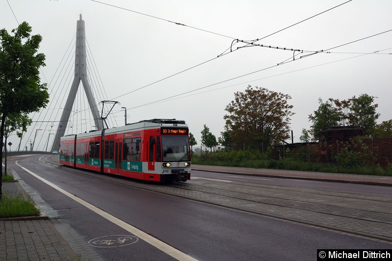 Bild: 632 als Linie 10 kurz vor der Haltestelle S-Bahnhof Steintorbrücke.