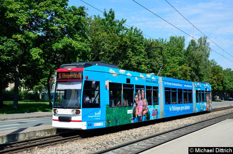 Bild: MGT6D/E 610 als Linie 6 in Höhe der Haltestelle Universität.