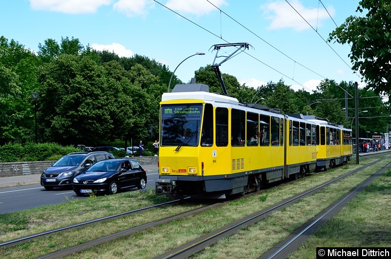 Bild: Die moderne Version des KT4D. Vertreten durch 6059 + 6097.