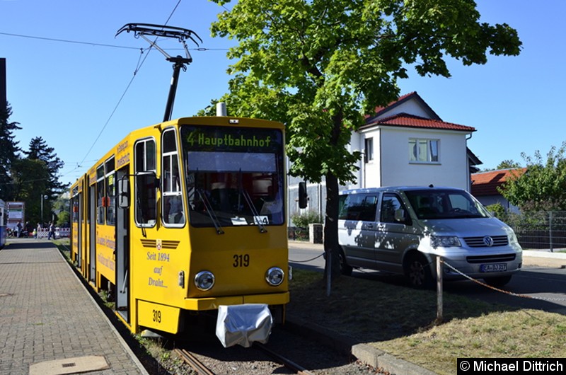 Bild: 319 als Linie 4 in Bad Tabarz.