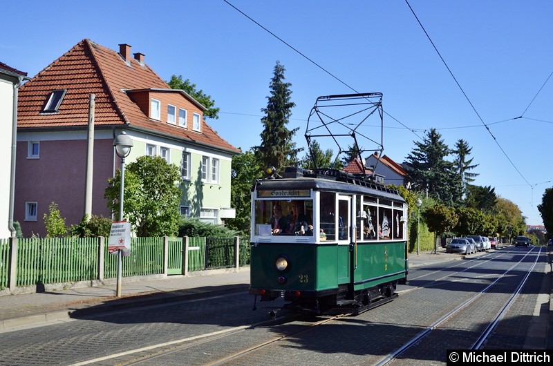 Wagen 23 kurz vor der Haltestelle Wagenhalle.