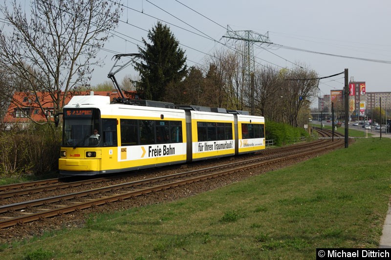 Bild: 1506 als Linie 16 kurz vor der Haltestelle Landsberger Allee/Rhinstr.