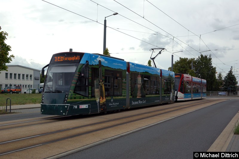 Bild: 718 und 717 als Linie 3 kurz vor der Haltestelle Mittelhäuser Str.