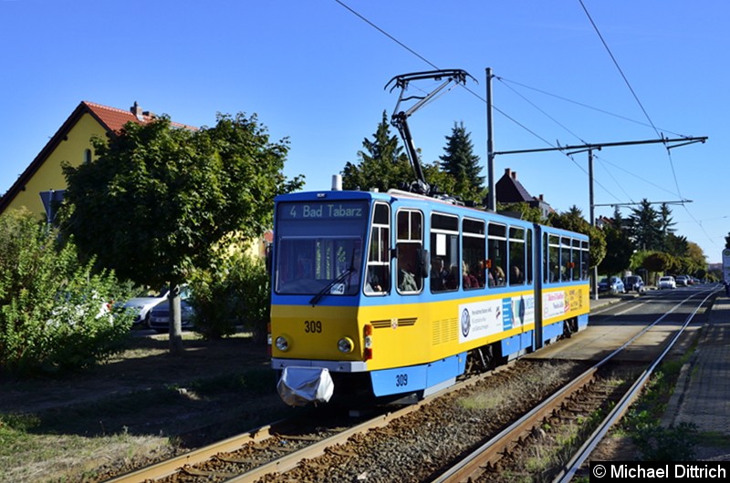 Bild: 309 hinter der Haltestelle Wagenhalle.