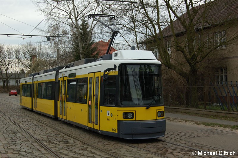 Bild: 1064 als Linie 63 in der Hirtestraße.
