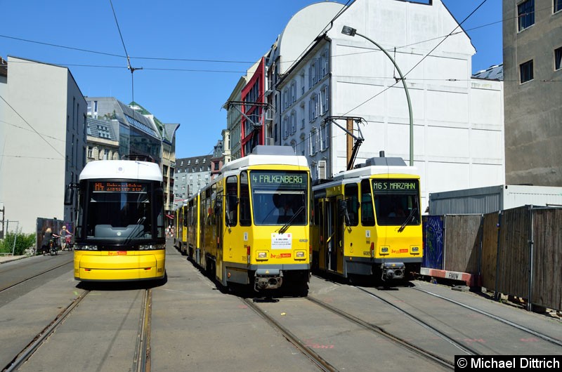 Bild: 7057 + 7058 in der Großen Präsidentenstr.