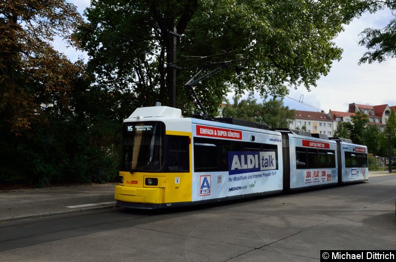 Bild: 1547 als Linie M5 in der Degner Str.