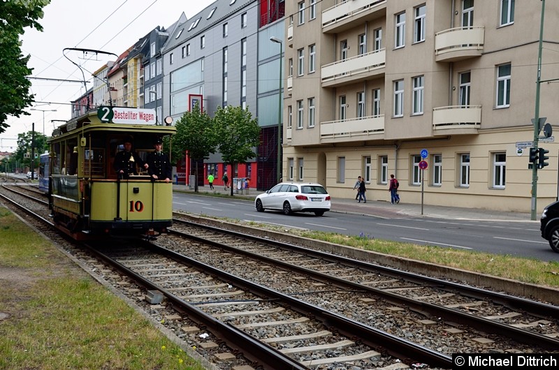 Bild: Wagen 10 auf der Heimreise kurz vor der Haltestelle Landsberger Allee/Petersburger Str.