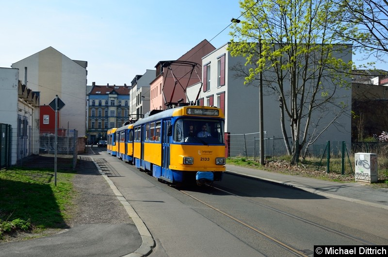 2133+2188+919 als Linie 4 in der Wolfener Str.