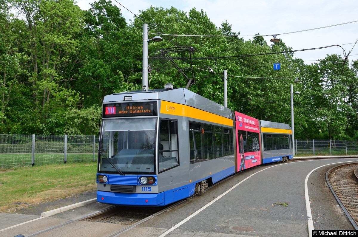 1115 als Linie 10 an der Endstelle in Lößnig.