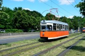218 002-2