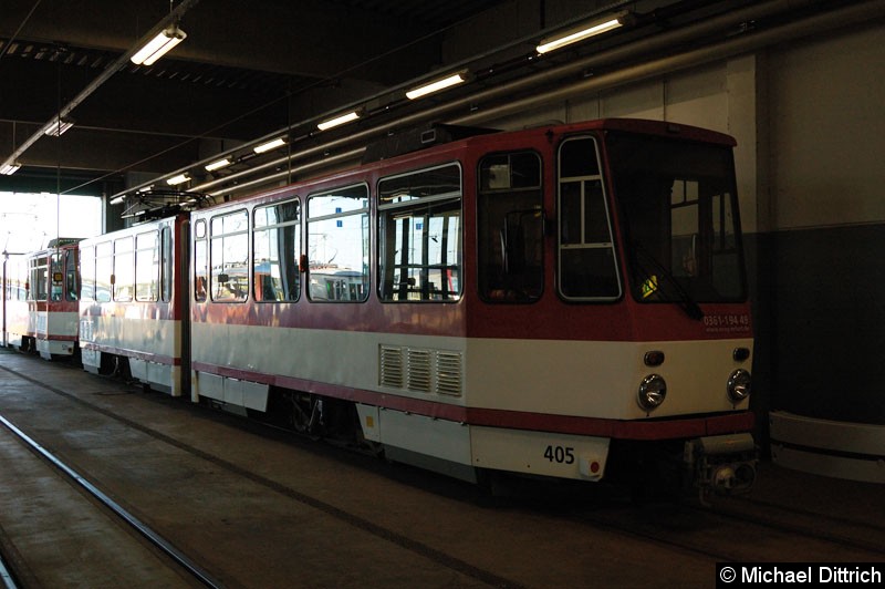 Der KT4D 405 stand ebenfalls in der Halle abgestellt. Bild: Der KT4D 405 stand ebenfalls in der Halle abgestellt.