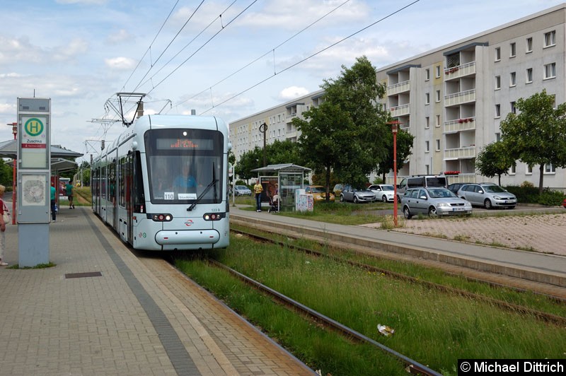 Bild: Gastfahrzeug 533 (Variobahn) der BOGESTRA an der Haltestelle Zuschka.