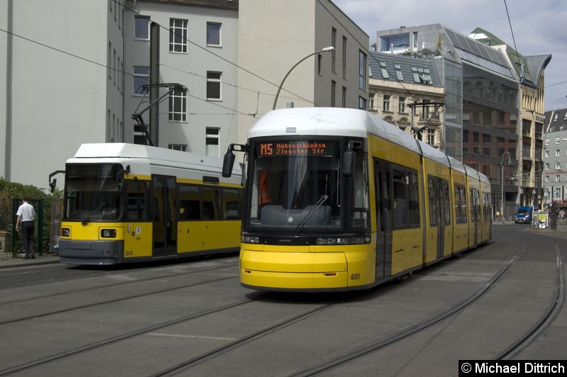 Bild: 4001 als Linie M5 in der Großen Präsidentenstraße.