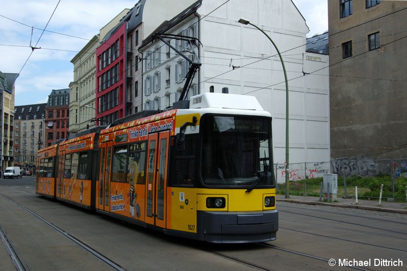 Bild: 1027 als Linie M5 in der Großen Präsidentenstraße.