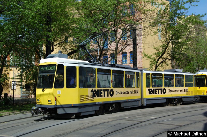 Bild: 6057 als Linie M5 in der Großen Präsidentenstraße.