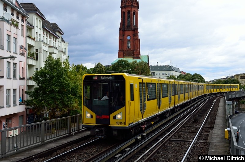 Bild: 1011 als U12/4 bei der Einfahrt in Görlitzer Bahnhof.