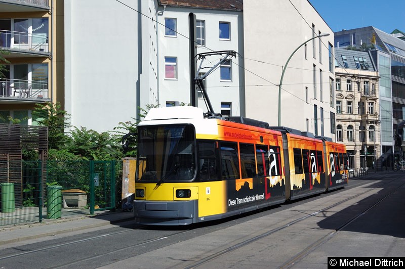 Bild: 1062 als Linie M4 in der Großen Präsidentenstr.