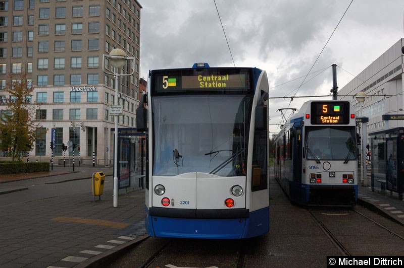 Bild: Noch einmal der Wagen 2201 an der Endstelle Binnenhof in Amstelveen.