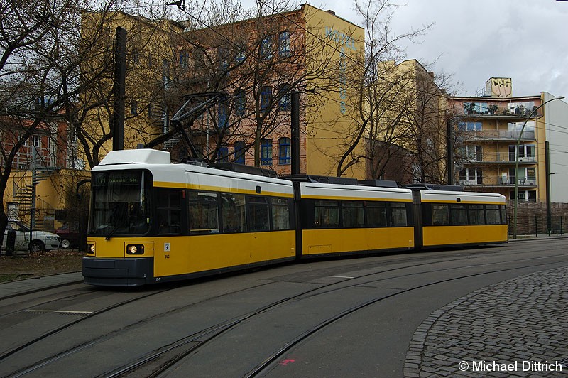 Bild: 1041 als Linie M4 in der Großen Präsidentenstraße.