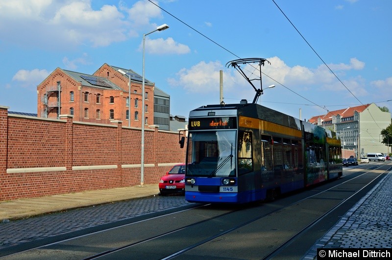 Bild: 1145 als Sonderfahrt in der Erich-Weinert-Str.