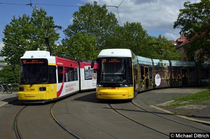 Bild: GT6U 1513 (links als Linie 12) und F6Z 4021 (rechts als Linie 27) in der Wendeschleife Pasedagplatz.
