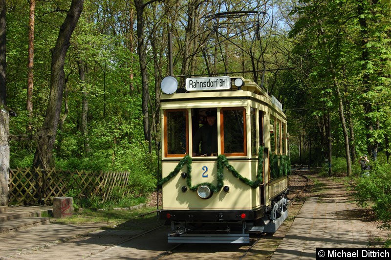 Bild: Noch einmal der Triebwagen 2 an der Endstelle S Rahnsdorf.