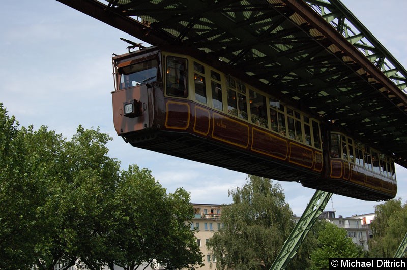 Bild: Der Museumswagen kurz vor der Rolingswerth.