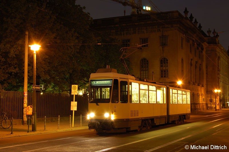 Bild: 6012 als Linie 12 an der Haltestelle Am Kupfergraben.