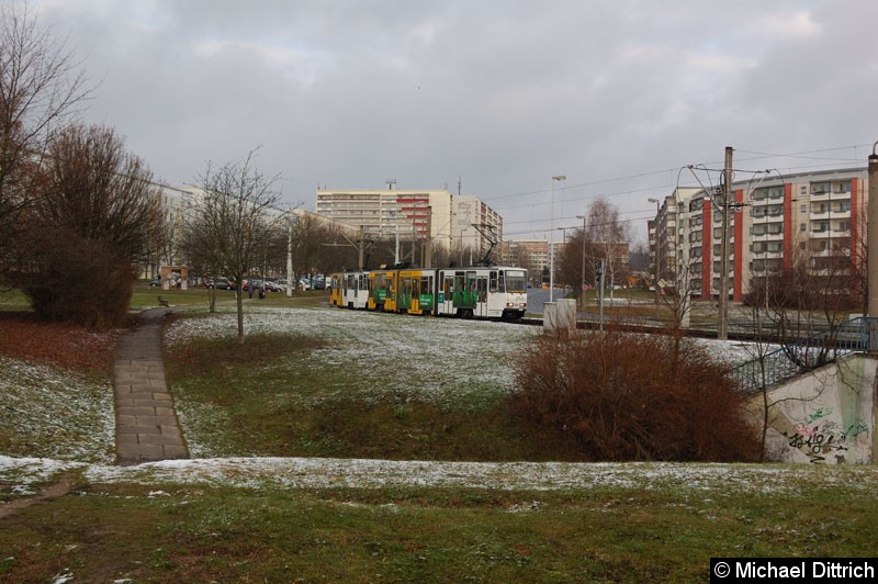 Bild: KTNF8 351 + KT4D 314 in der Nürnberger Str.