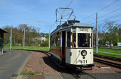 401