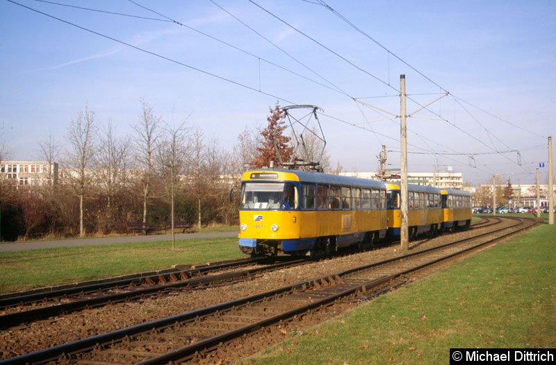 Bild: 1967 als Linie 8 zwischen den Haltestellen Jupiterstraße und Plovdiver Straße.